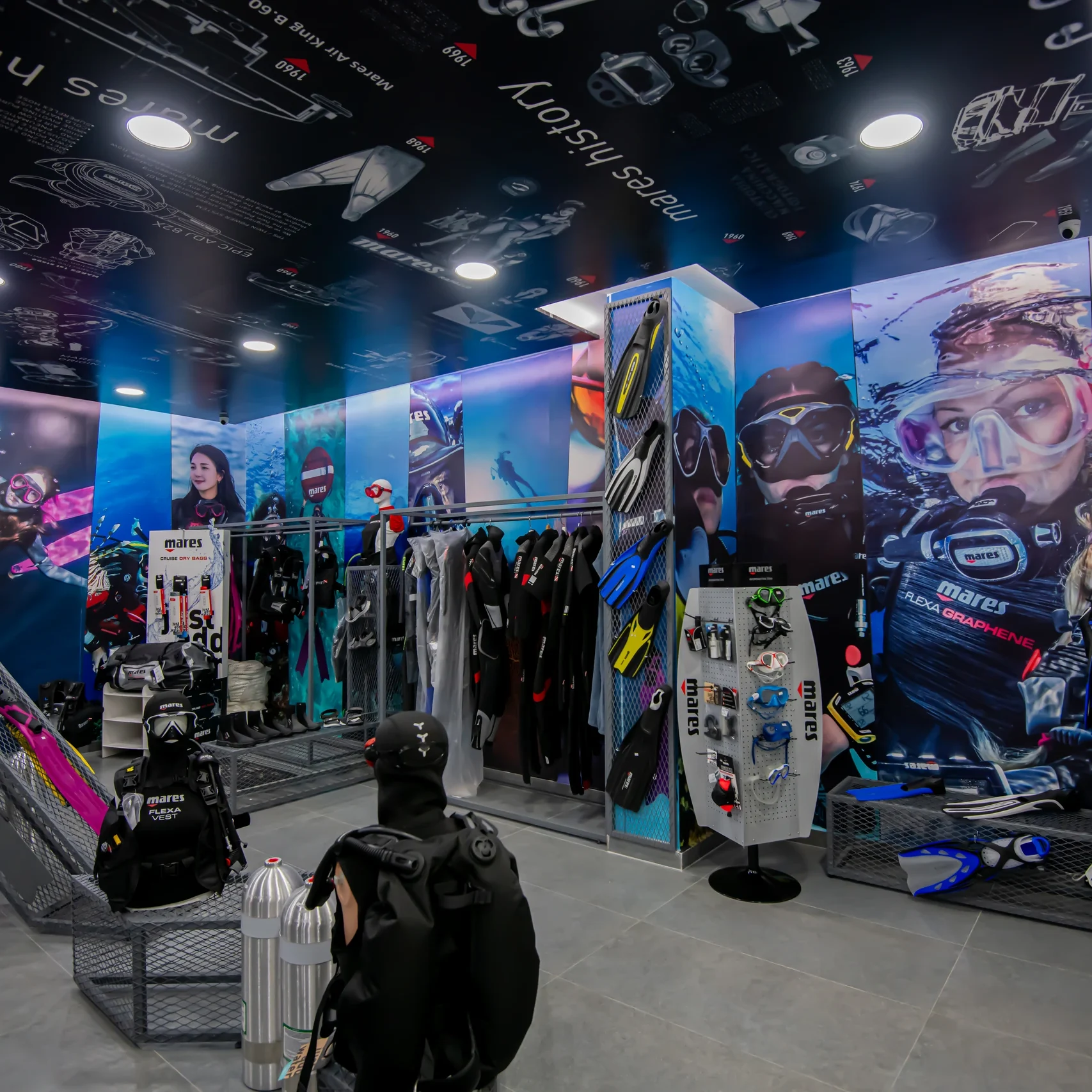 scuba store in aqaba mares